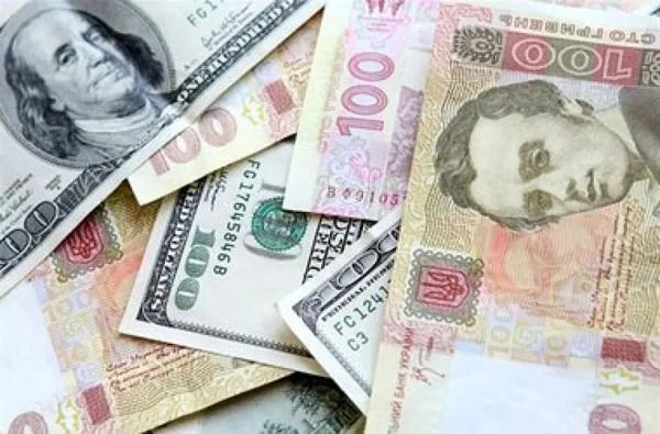 Гривня продовжує знижуватися - офіційний курс