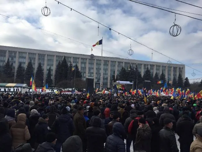 У Кишиневі антиурядова акція протесту тривала вночі