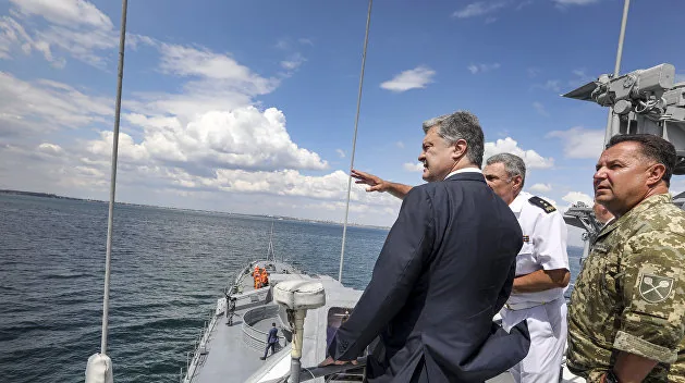 Порошенко - Украина готовится к отражению российской агрессии на Азове