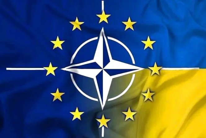 Зміни до Конституції за курсом України в ЄС і НАТО Порошенко схвалив