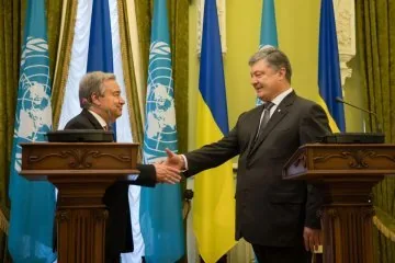 Порошенко просить генсека ООН про оціночну місію - миротворці для Донбасу