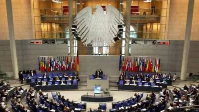 Об инициативе Бундестага по активизации мирного процесса на Донбассе сообщил украинский посол