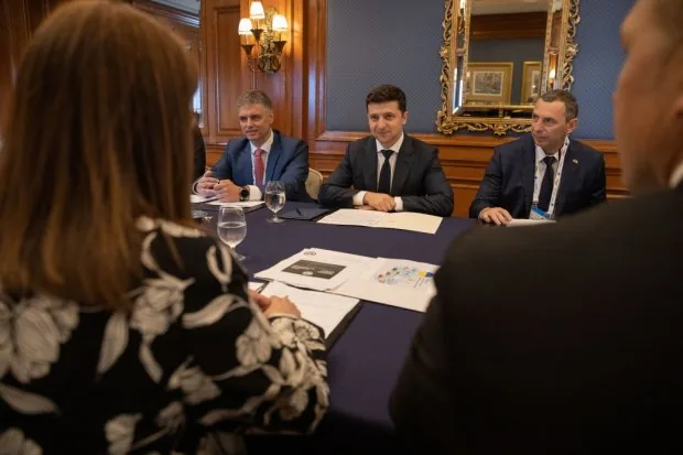 Зеленський дав кілька обіцянок українцям у Канаді - я захищатиму нашу мову