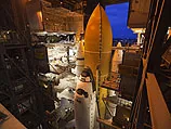 Шаттл Atlantis доставлен на стартовую площадку