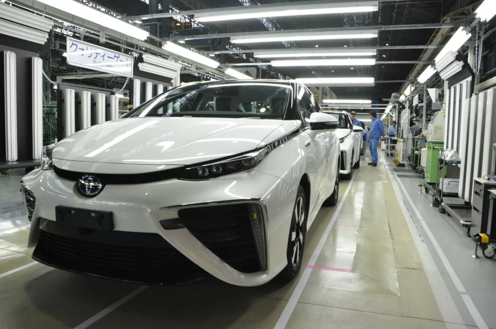 Из-за нехватки запчастей из Китая Toyota готовится к остановке производства