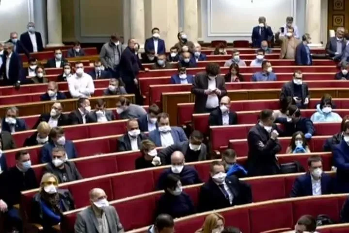 Дату позачергового засідання Ради» назвали у "Слузі народу"