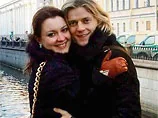 У дружини Тимощука передчасно народилися дві дівчинки. Лікарі борються за їхні життя