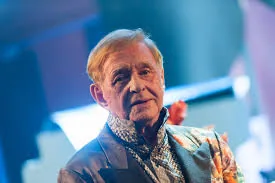 Режиссер Роман Виктюк умер