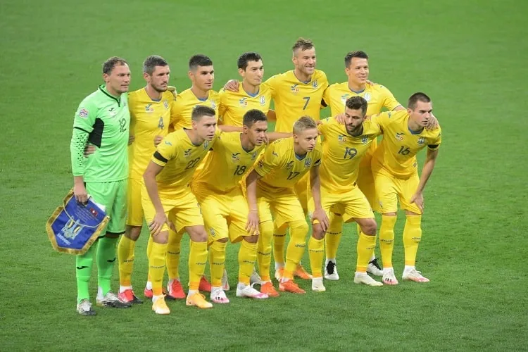 Остаточна заявка збірної України на матч з Францією стала відома