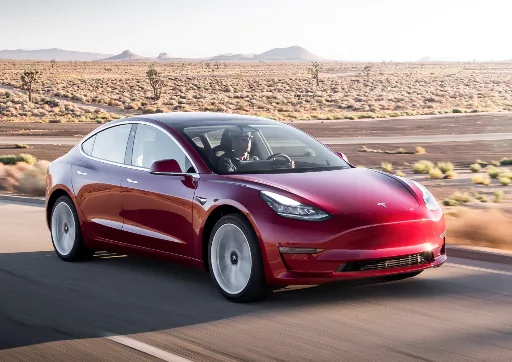 Для создания бюджетного электрокара Tesla и Toyota объединились