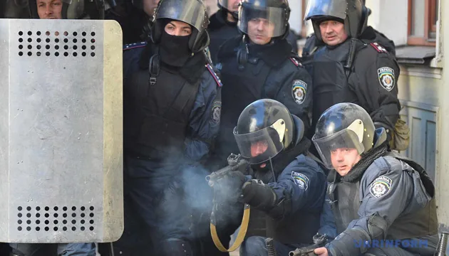 Суд вивчив радіопереговори беркутівців, у справу додали докази - розстріли на Інститутській
