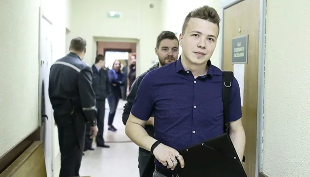 Від Мінська у ЄС вимагають пояснень щодо вимушеної посадки літака Ryanair
