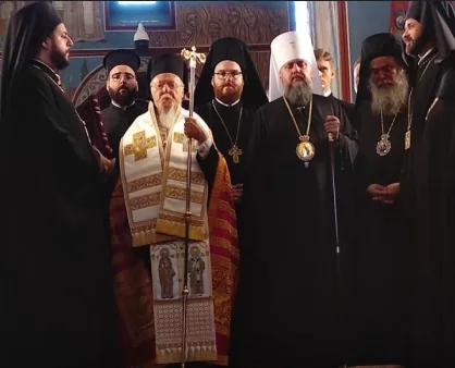 Триває подячна молитва за участю Вселенського Патріарха у Михайлівському соборі