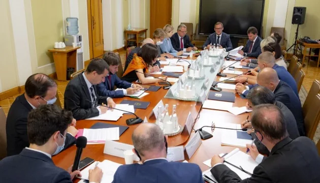 Cудову реформу обговорили на Банковій з послами G7 та ЄС та узгодили спільну заяву