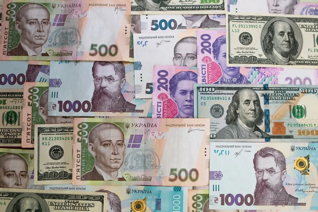 Долар коштує вже 26,2 гривні - курс валют