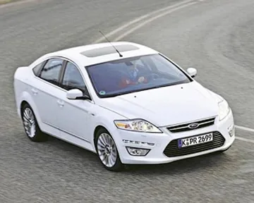 СМИ опубликовали первые изображения обновленного Ford Mondeo