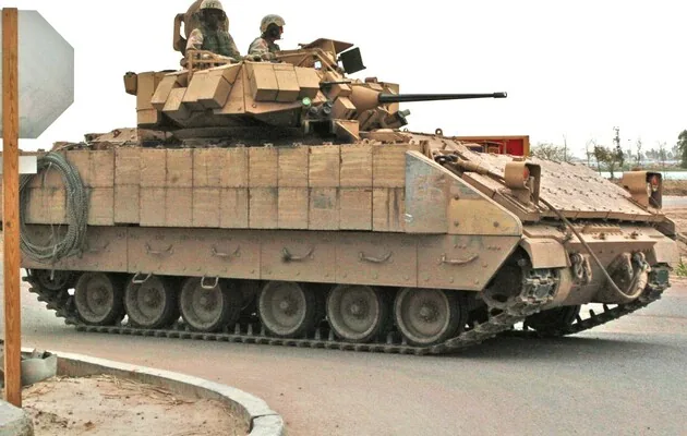 Вони принесуть Україні перевагу на полі бою - БМП Bradley, це вбивця танків, - Пентагон