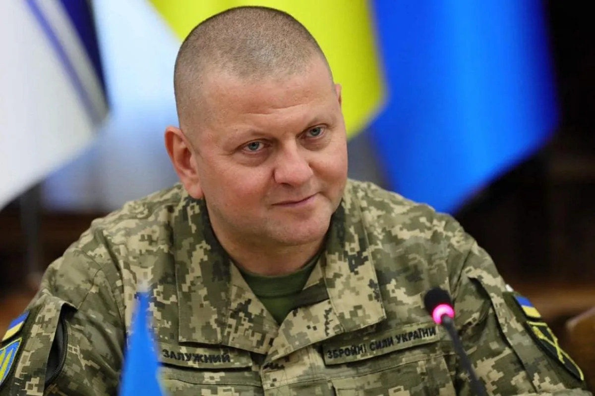 Опублікувавши видовищне відео, Залужний привітав СБУ