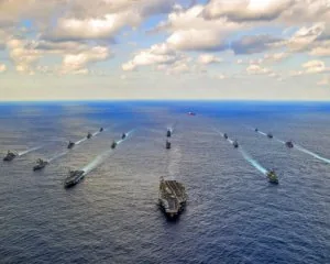 Почали спільні військові навчання в Східному морі Південна Корея, США і Японія
