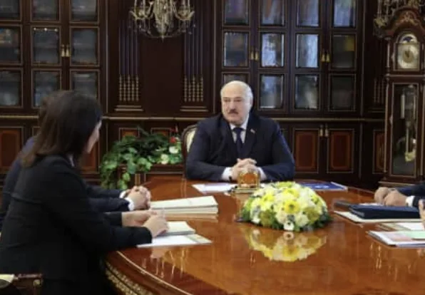Що ніколи не буде воювати за межами білорусі запевняє лукашенко