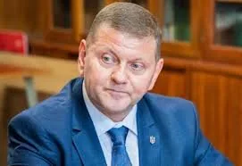 Залужний висловився стосовно мобілізації жінок - "Щоб врятувати Європу від війни"