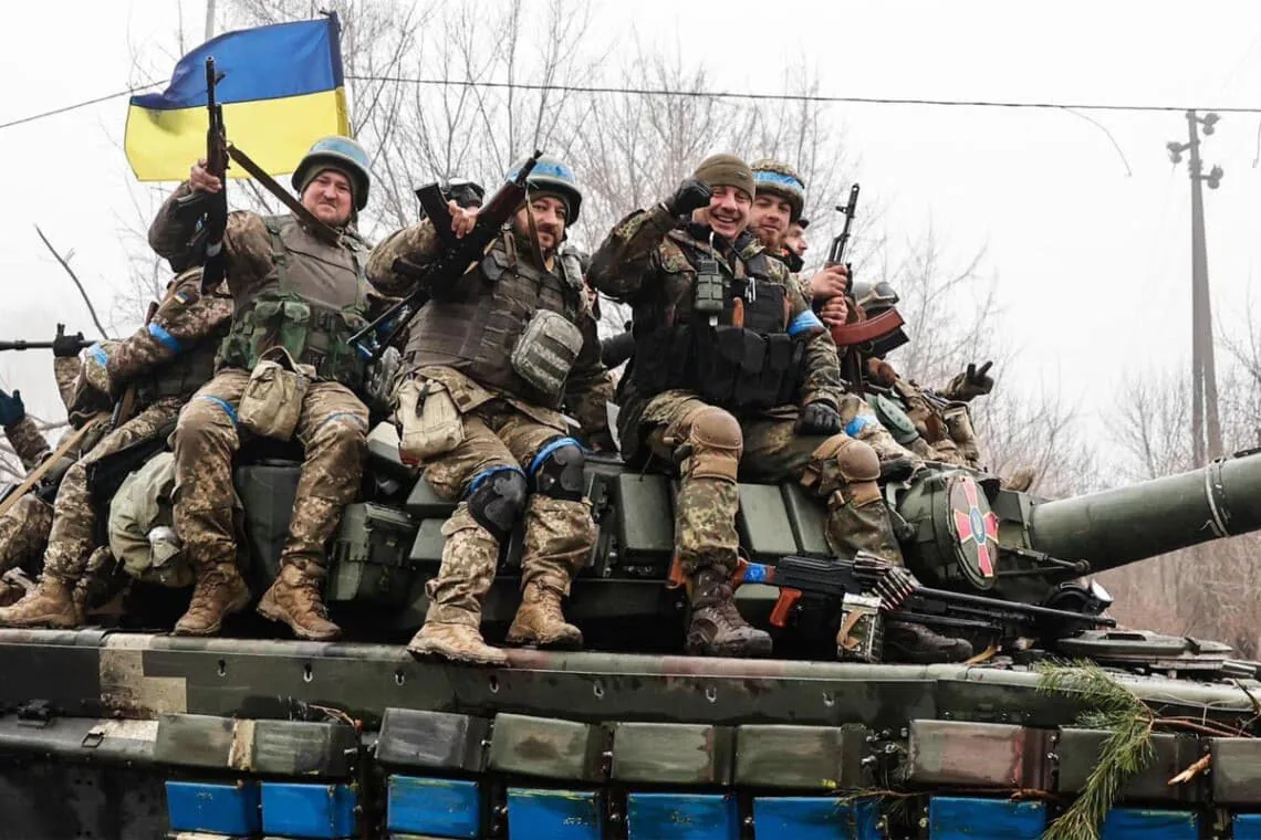 Зеленський, Сирський, Залужний, Буданов привітали бійців із Днем ЗСУ