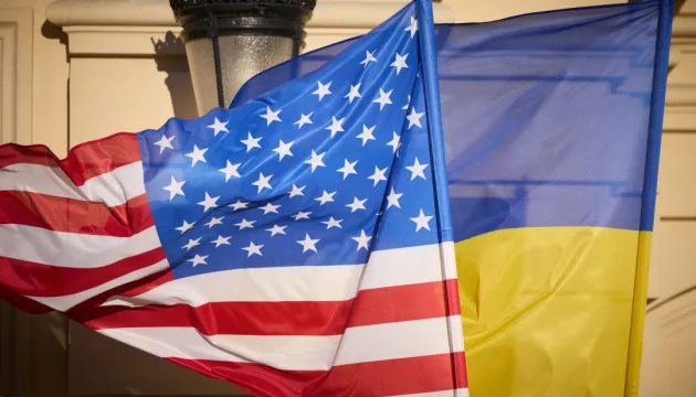 Назвали гарантії безпеки від США вирішальними для України американські посадовці