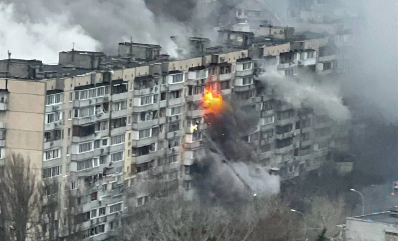 Цієї ночі росія здійснила чергову комбіновану атаку по мирних містах України