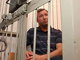 Поки Макаренко в СІЗО грає в шахи зі Зваричем, його кандидатуру висувають на вибори