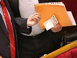 На Сумщині створили "піраміду" для купівлі голосів на виборах. ВІДЕО