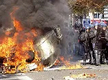 Соціальні протести у Франції переростають на погроми