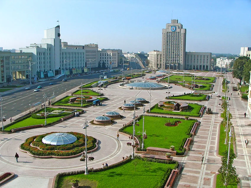 В Украине выгодно арендовать квартиру в Харькове можно с помощью сайта kharkov.lun.ua, поведал известный финансист